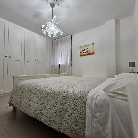 Interno 14 *