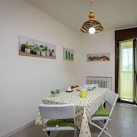 Interno 14 * 타란토