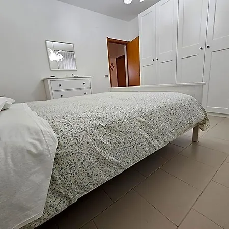 Interno 14 B&B 타란토