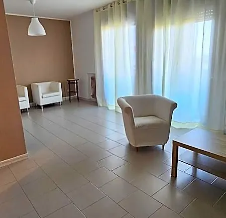 Interno 14 *