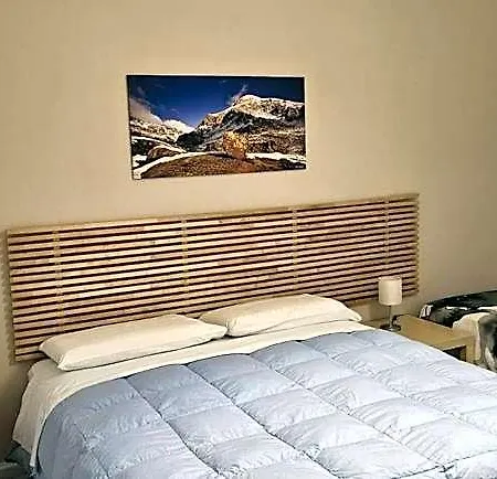 Interno 14 *