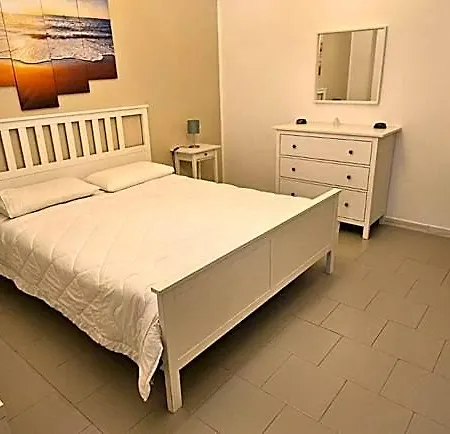Interno 14 * 타란토